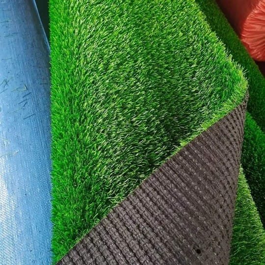 العشب الصناعي