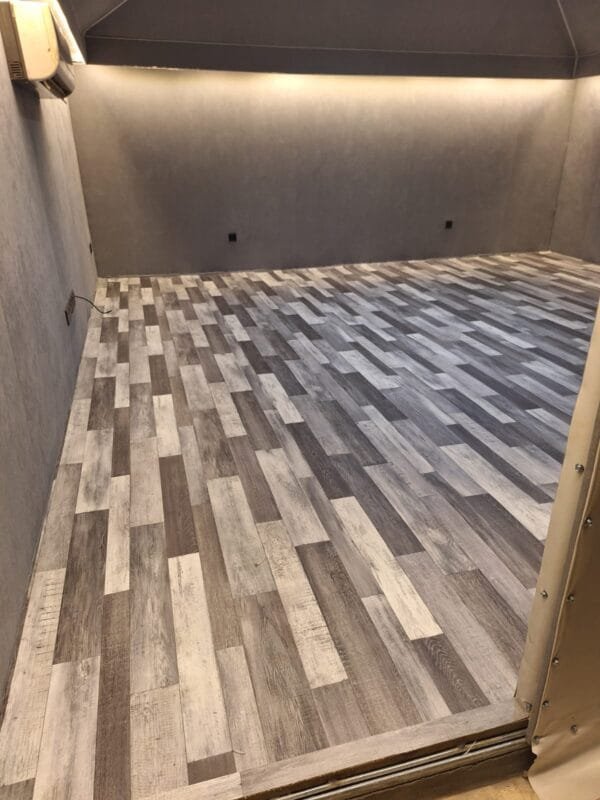 ارضيات فينيل الرياض